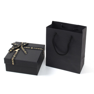 블랙레더 리본 선물상자세트(15x15cm) (쇼핑백포함)